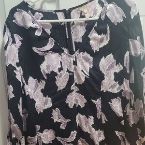Rebecca Taylor Black and Lavender Floral V-Neck Top
